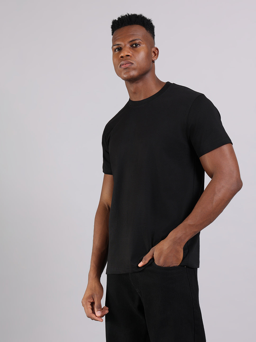 Essential Black Regular Fit T-Shirt