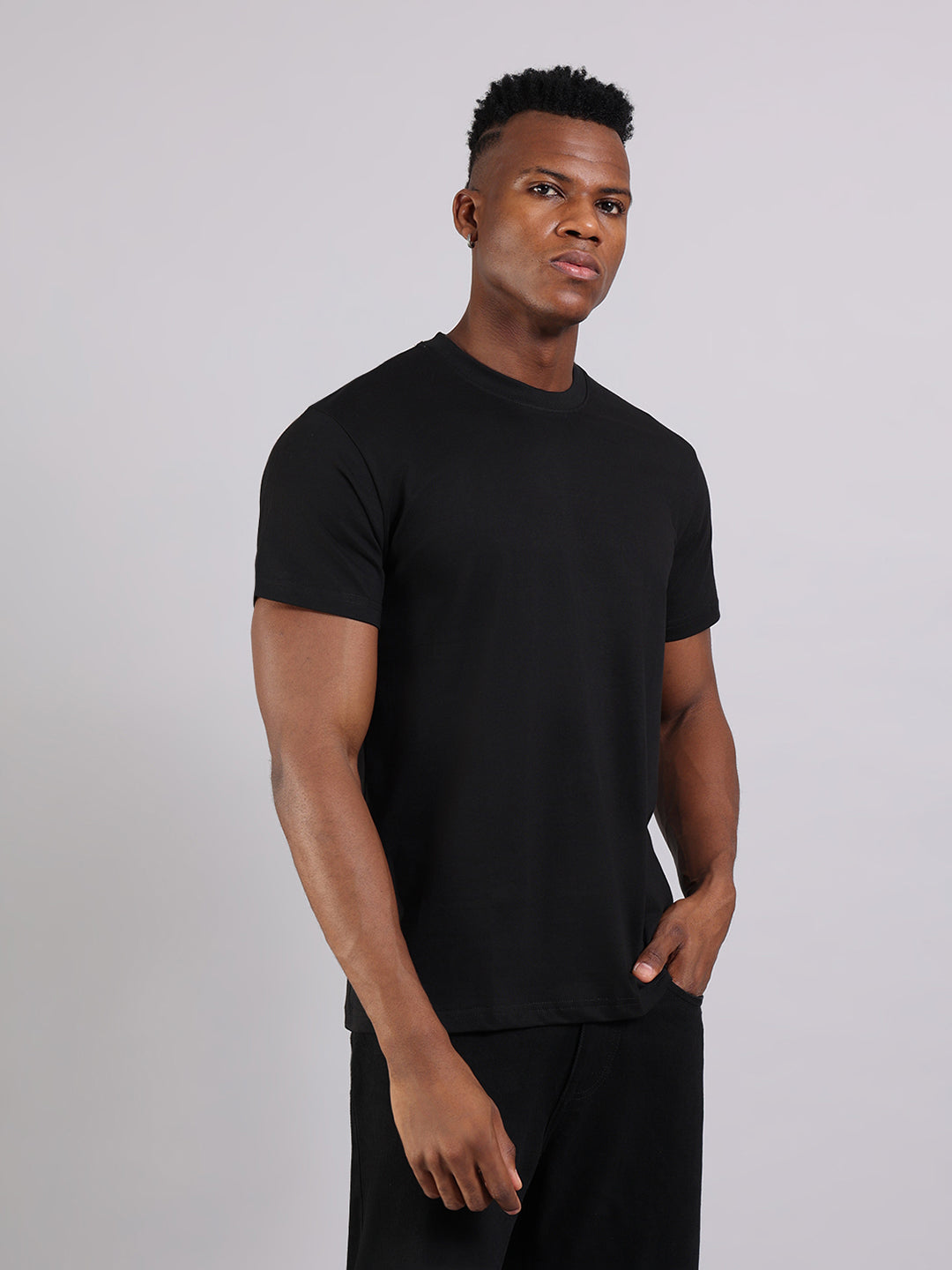 Essential Black Regular Fit T-Shirt