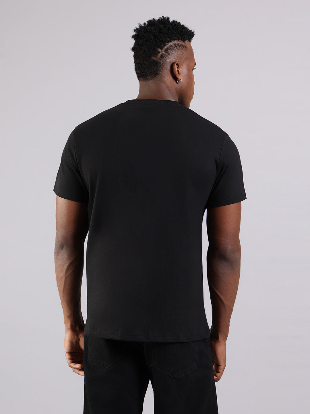 Essential Black Regular Fit T-Shirt