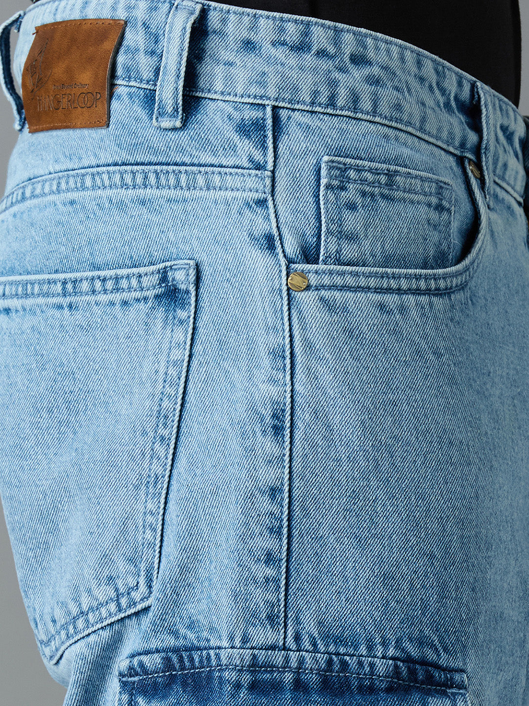 Faded Blue Multi-pocket Cargo Jeans (Men,Blue)