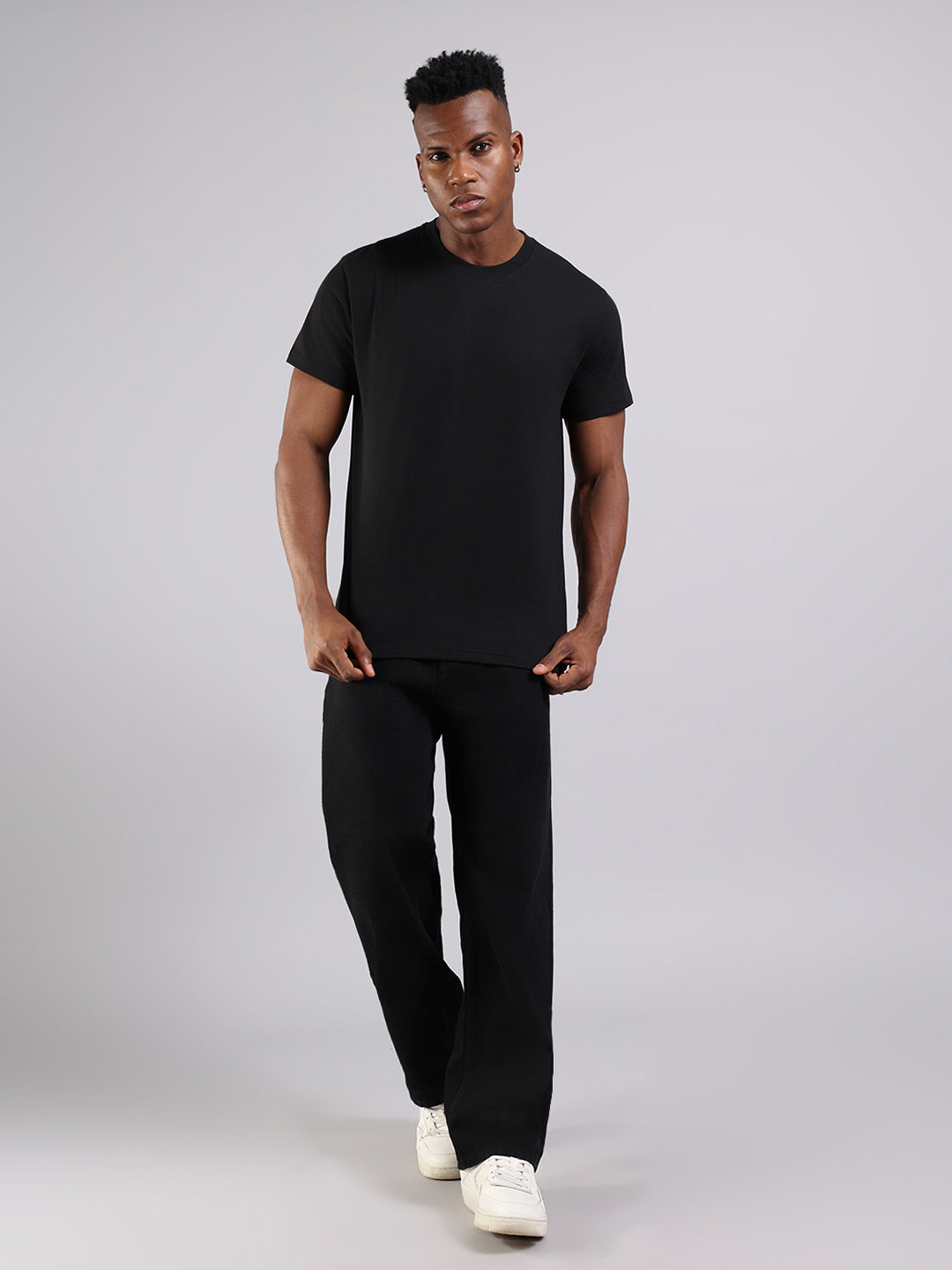 Essential Black Regular Fit T-Shirt
