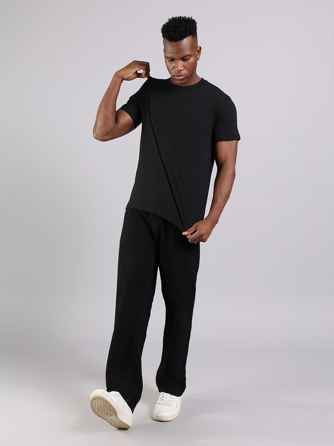 Essential Black Regular Fit T-Shirt