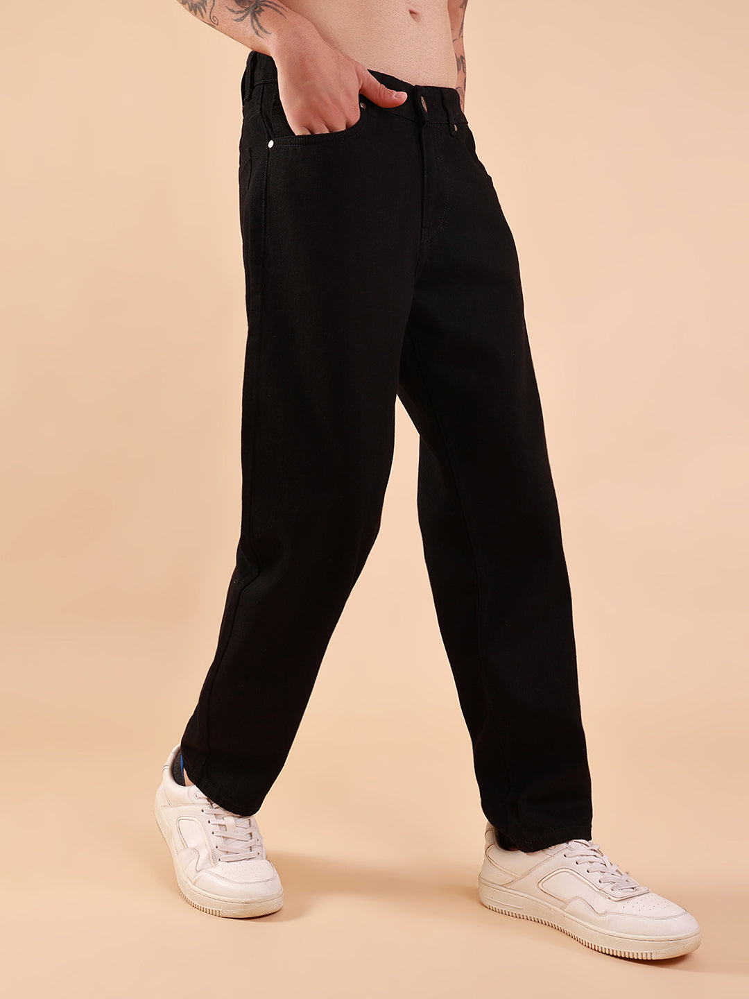 Men's Black Tapered Fit Jeans