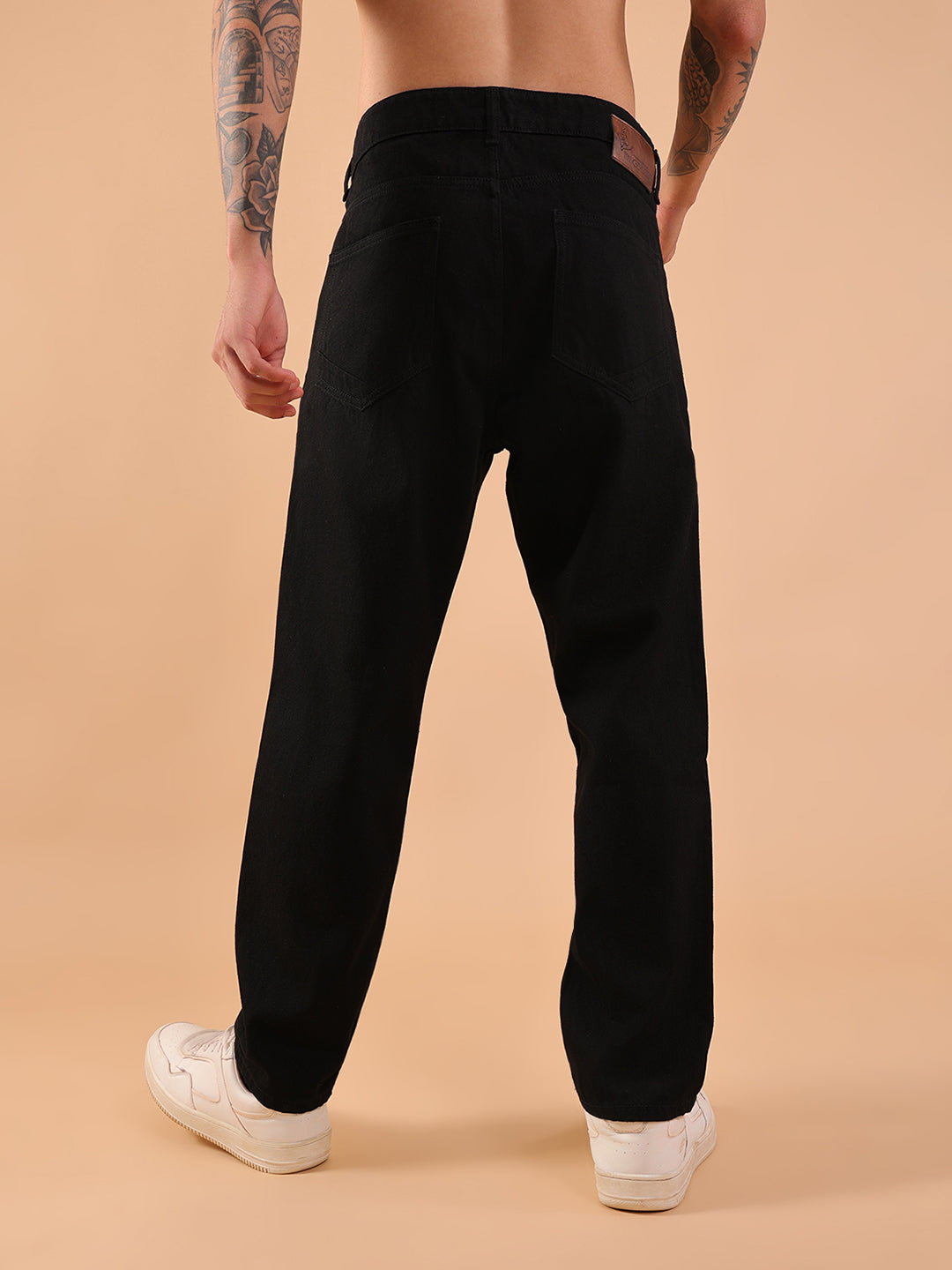 Men's Black Tapered Fit Jeans