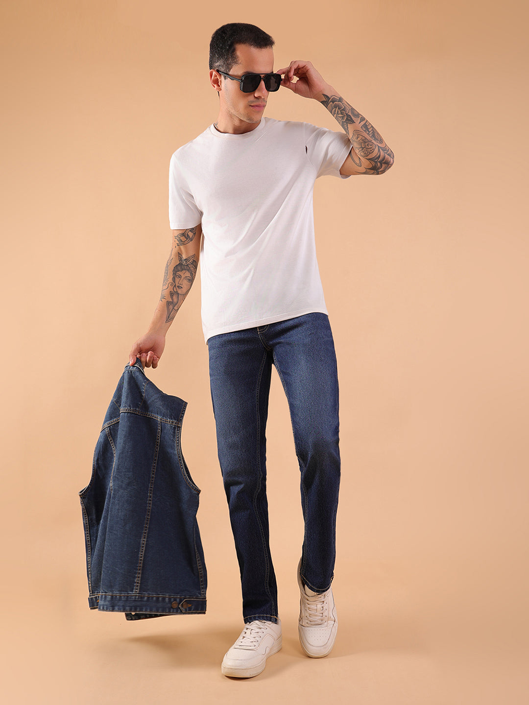 Man's Regular Fit Jeans - Washed Blue
