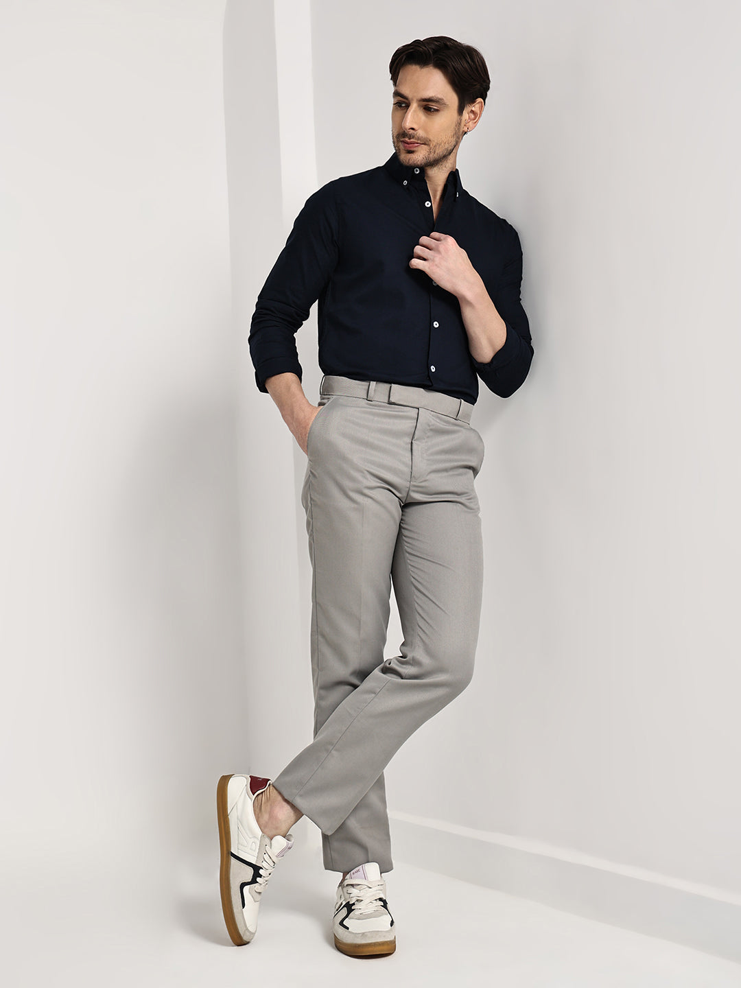 HangerLoop Men’s 100% Cotton Oxford Yarn Dyed Full Sleeve Shirt – Button Down Collar | Regular Fit - Navy