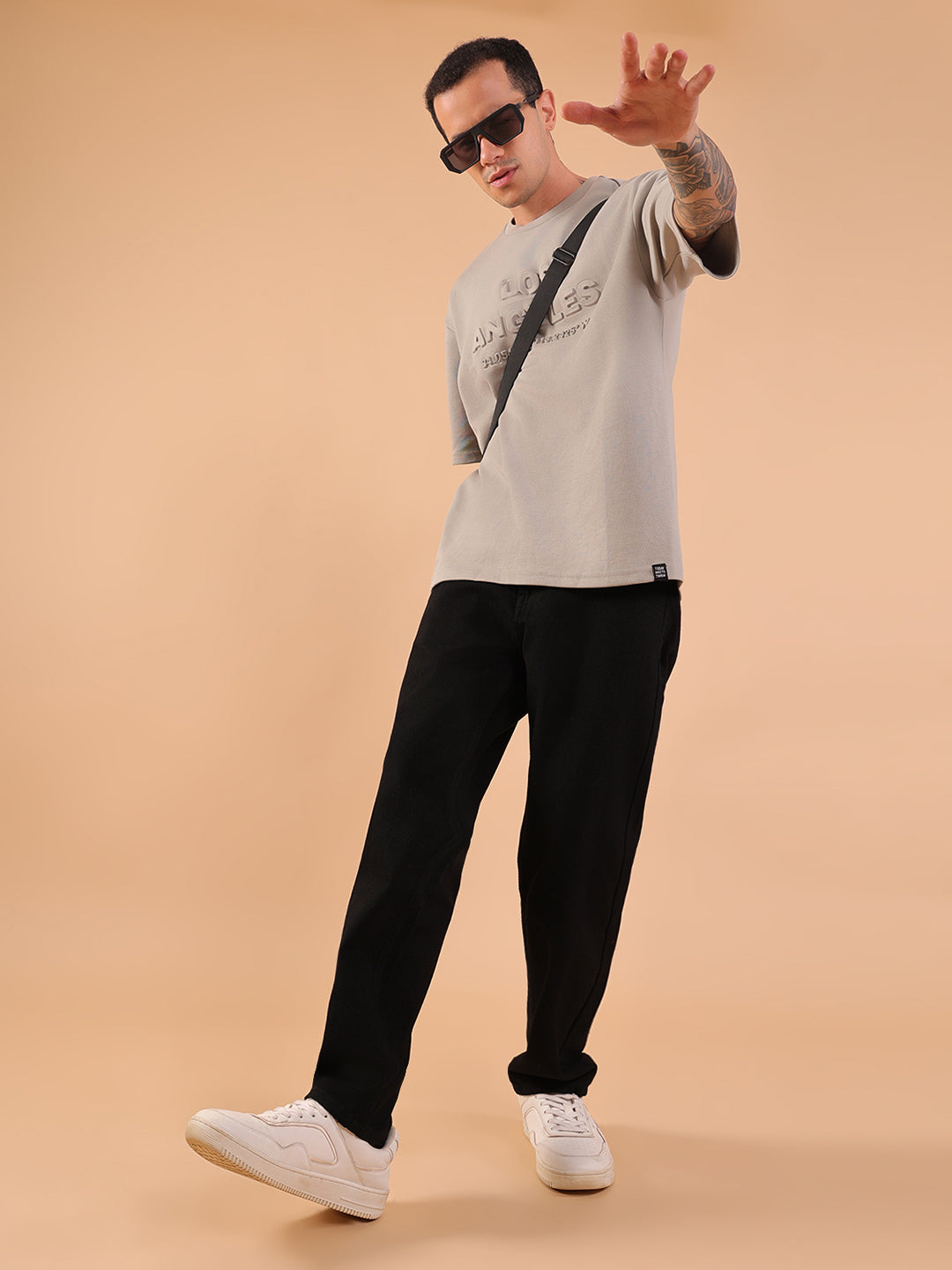 Men's Black Tapered Fit Jeans