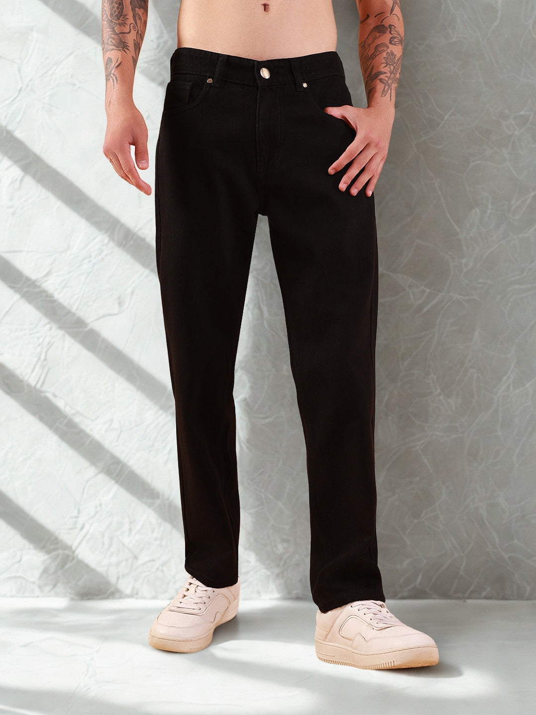 Men's Black Tapered Fit Jeans